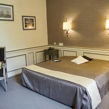 Malouiniere Le Valmarin Hotel 3*